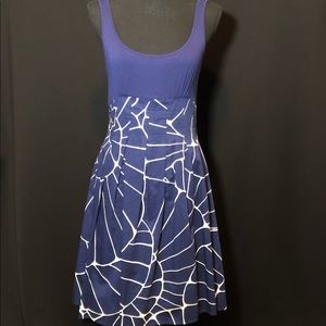 Jessica Simpson Scoop Neck Dress Size 6